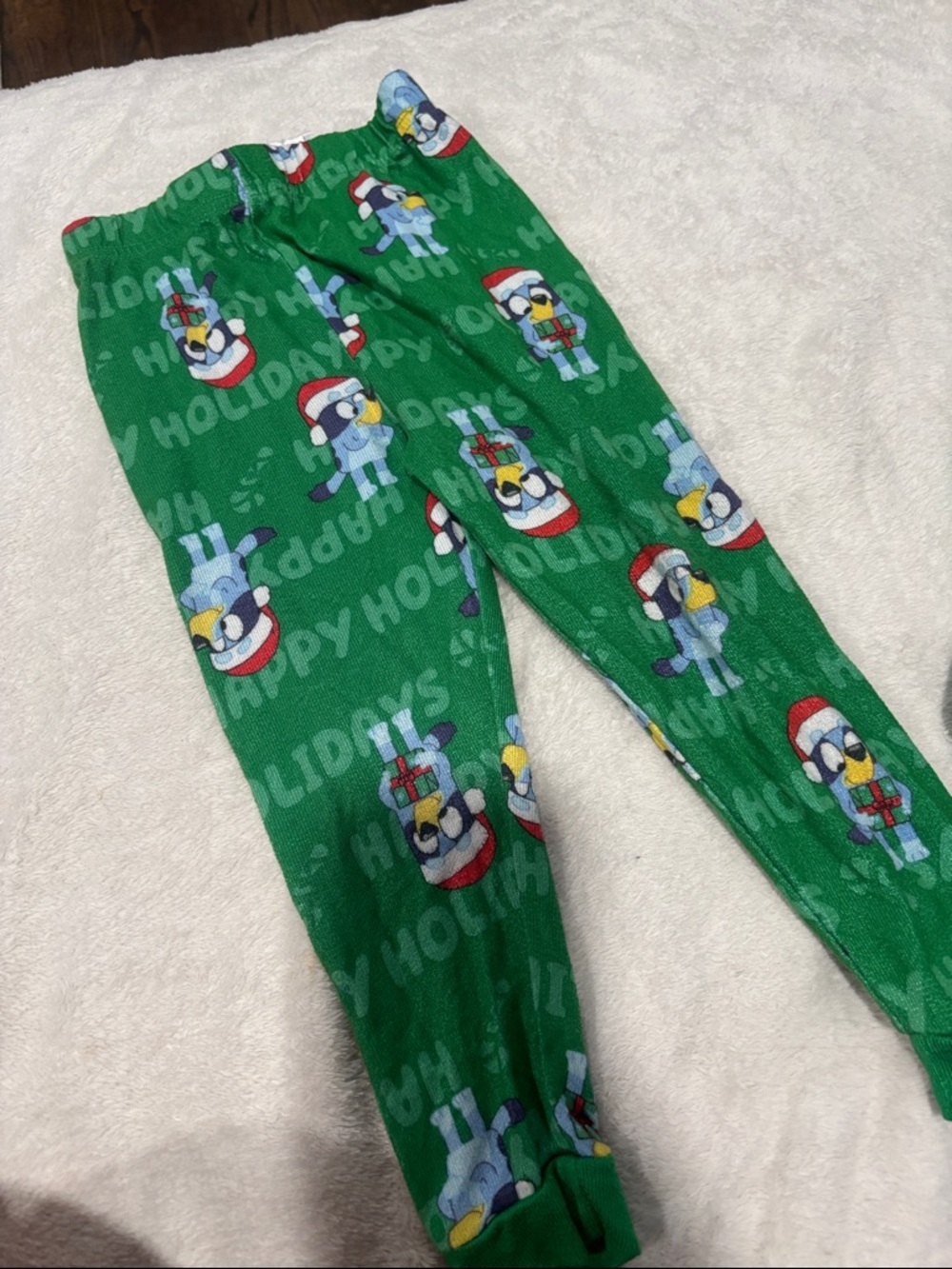 🟢10/$10 - Bluey pajama pants